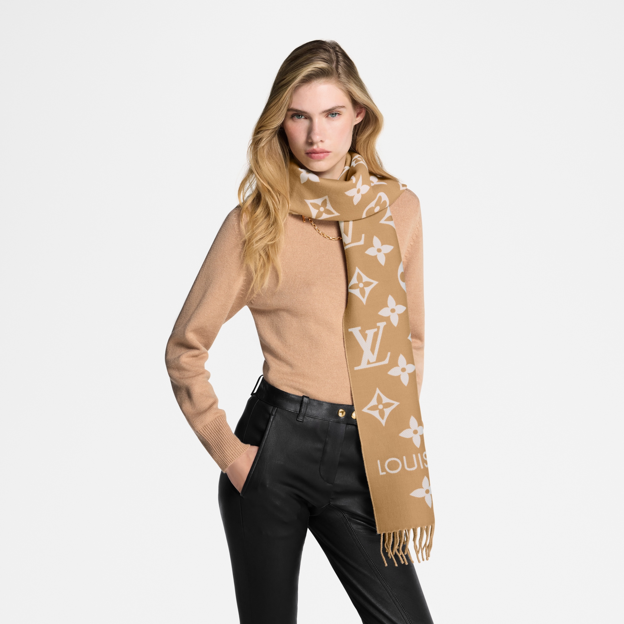 LV Essential Scarf . - Accessories | LOUIS VUITTON